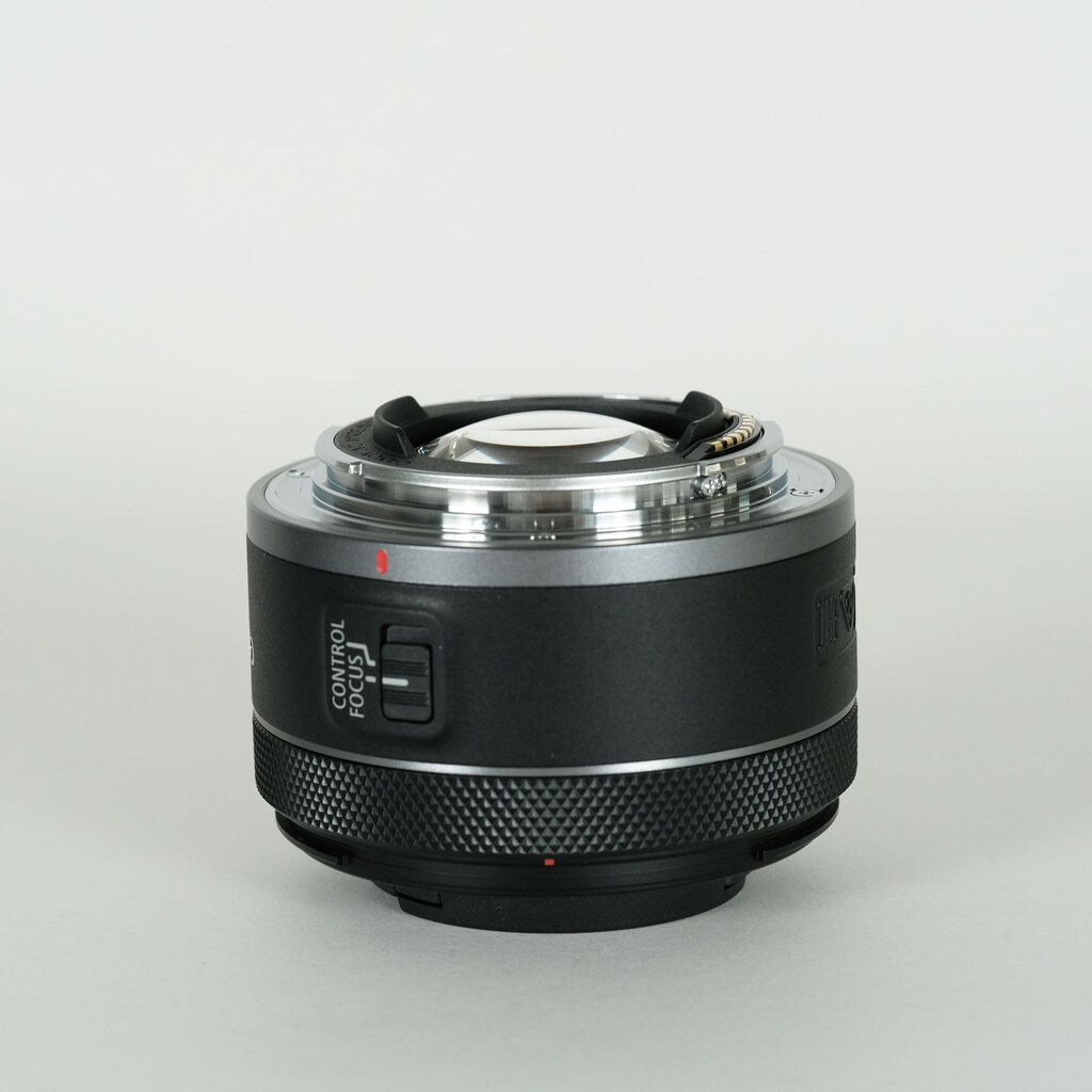 Canon RF16mm F2.8 STM Canon RF16mm F2.8 STM