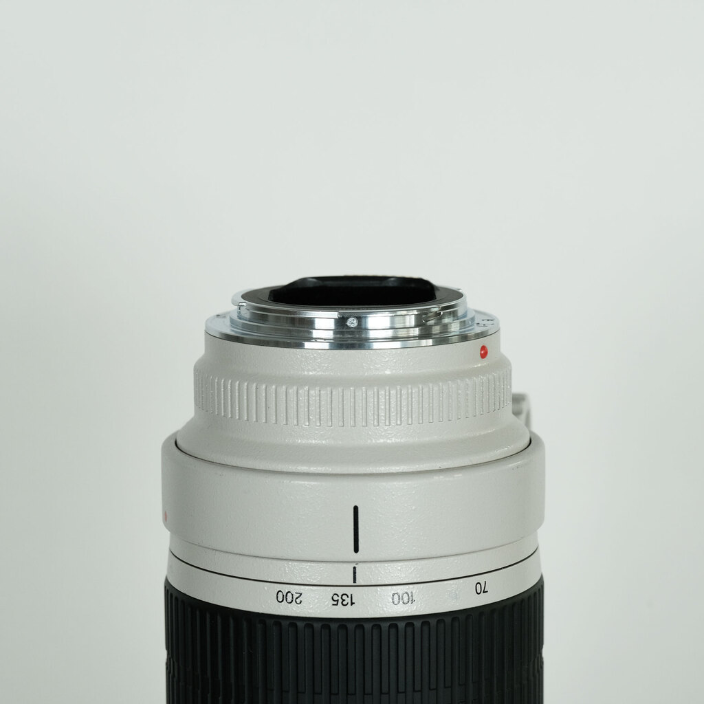 Canon EF70-200mm F2.8L USM Canon EF70-200mm F2.8L USM