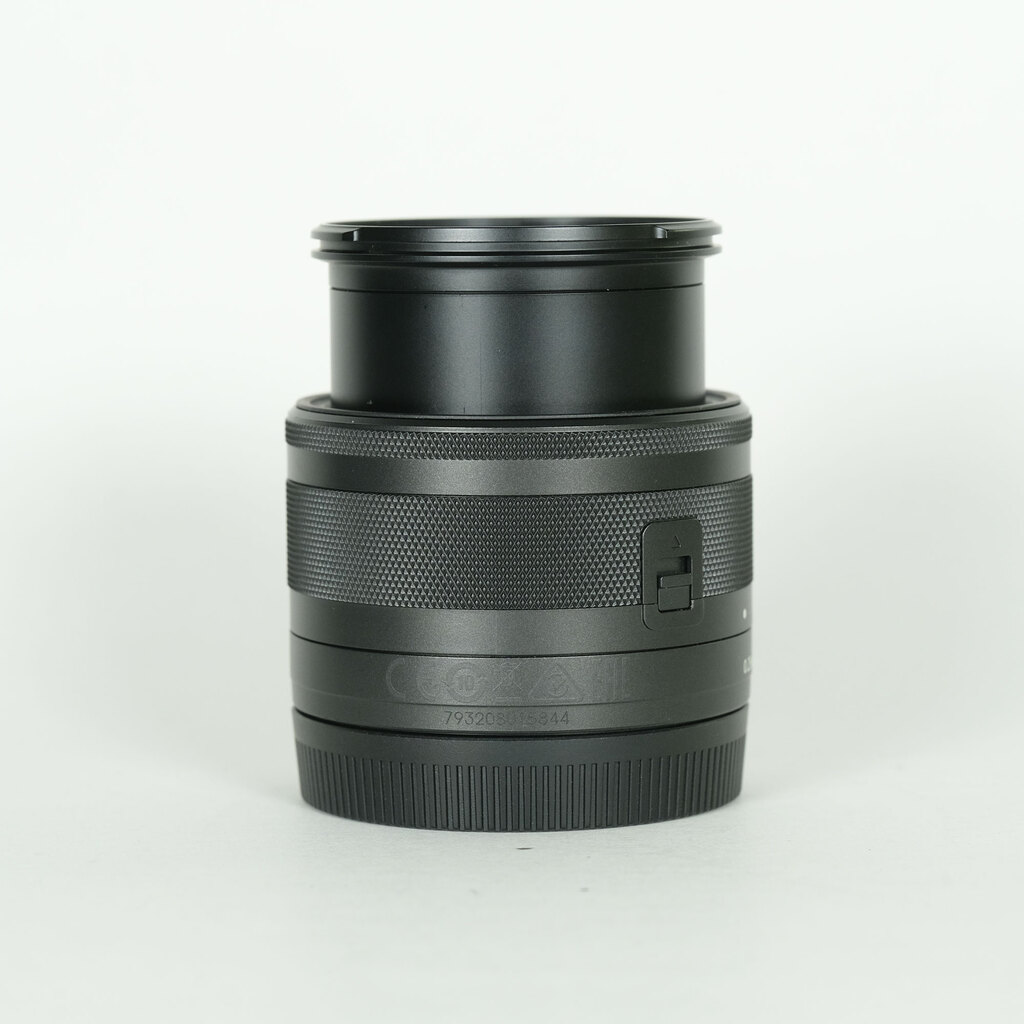 Canon EF-M15-45mm F3.5-6.3 IS STM Canon EF-M15-45mm F3.5-6.3 IS STM