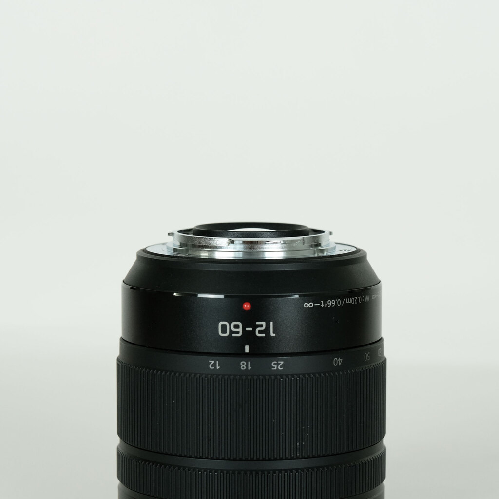 Panasonic LUMIX G VARIO 12-60mm / F3.5-5.6 ASPH. / POWER O.I.S. Panasonic LUMIX G VARIO 12-60mm / F3.5-5.6 ASPH. / POWER O.I.S.