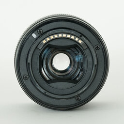 FUJIFILM フジノン XC16-50mm F3.5-5.6 OIS ブラック FUJIFILM フジノン XC16-50mm F3.5-5.6 OIS ブラック