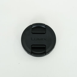 Panasonic LUMIX S 100mm F2.8 MACRO Panasonic LUMIX S 100mm F2.8 MACRO