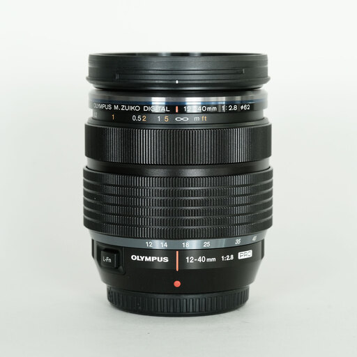 OLYMPUS M.ZUIKO DIGITAL ED 12-40mm F2.8 PRO