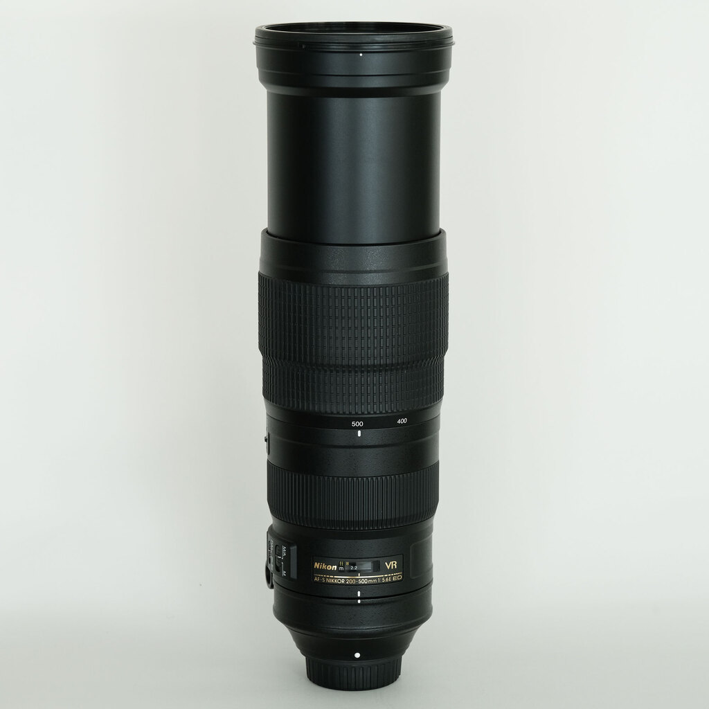 Nikon AF-S NIKKOR 200-500mm f/5.6E ED VR Nikon AF-S NIKKOR 200-500mm f/5.6E ED VR