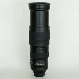 Nikon AF-S NIKKOR 200-500mm f/5.6E ED VR Nikon AF-S NIKKOR 200-500mm f/5.6E ED VR