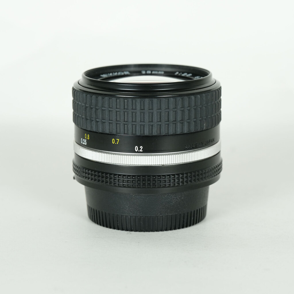 Nikon Ai Nikkor 28mm F2.8S Nikon Ai Nikkor 28mm F2.8S