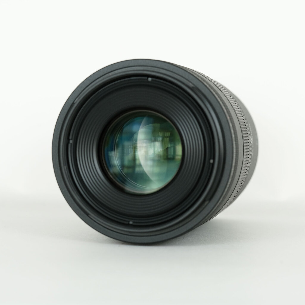 Canon RF100mm F2.8 L MACRO IS USM Canon RF100mm F2.8 L MACRO IS USM