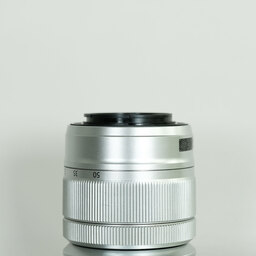 FUJIFILM フジノン XC16-50mm F3.5-5.6 OIS シルバー FUJIFILM フジノン XC16-50mm F3.5-5.6 OIS シルバー