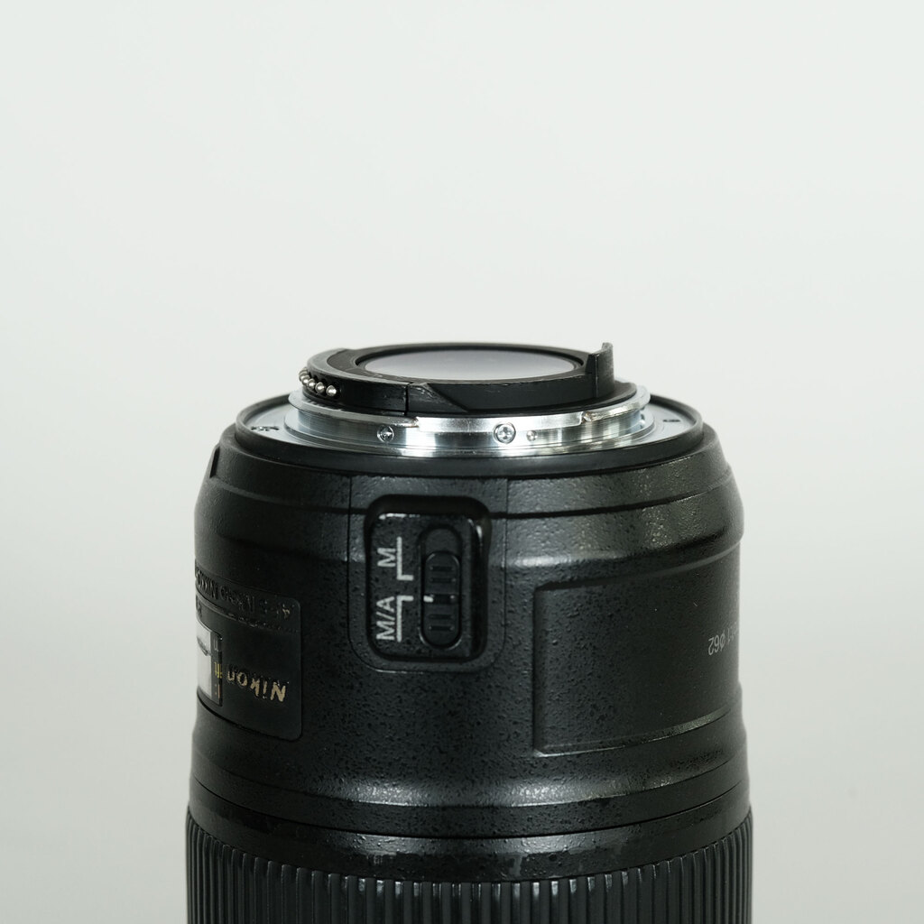 Nikon AF-S Micro NIKKOR 60mm f/2.8G ED Nikon AF-S Micro NIKKOR 60mm f/2.8G ED