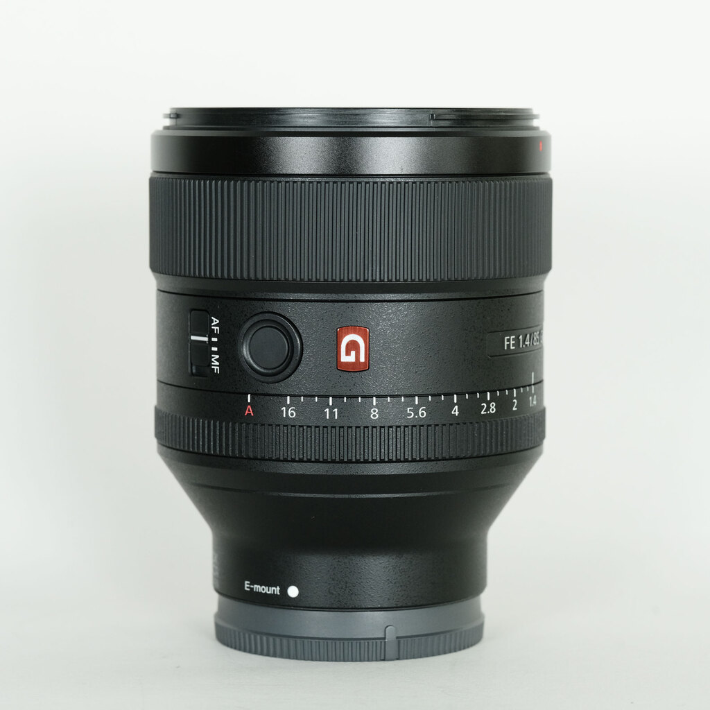 みや【美品】SONY FE 85mm F1.4 GMレンズプロテクター付 レンタル] SONY FE 85mm F1.4 GM - ソニーEマウント中望遠単焦点