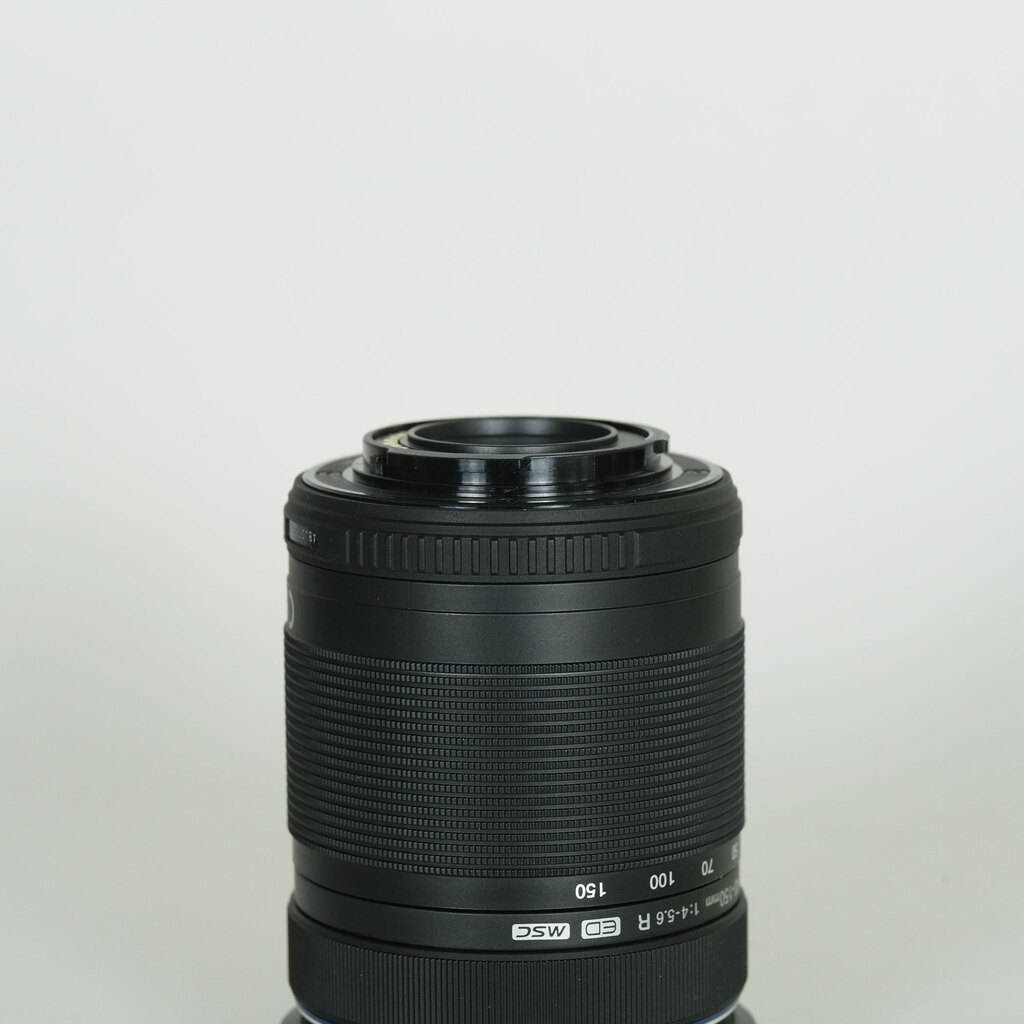 OLYMPUS M.ZUIKO DIGITAL ED 40-150mm F4.0-5.6 R OLYMPUS M.ZUIKO DIGITAL ED 40-150mm F4.0-5.6 R