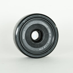 Canon EF40mm F2.8 STM