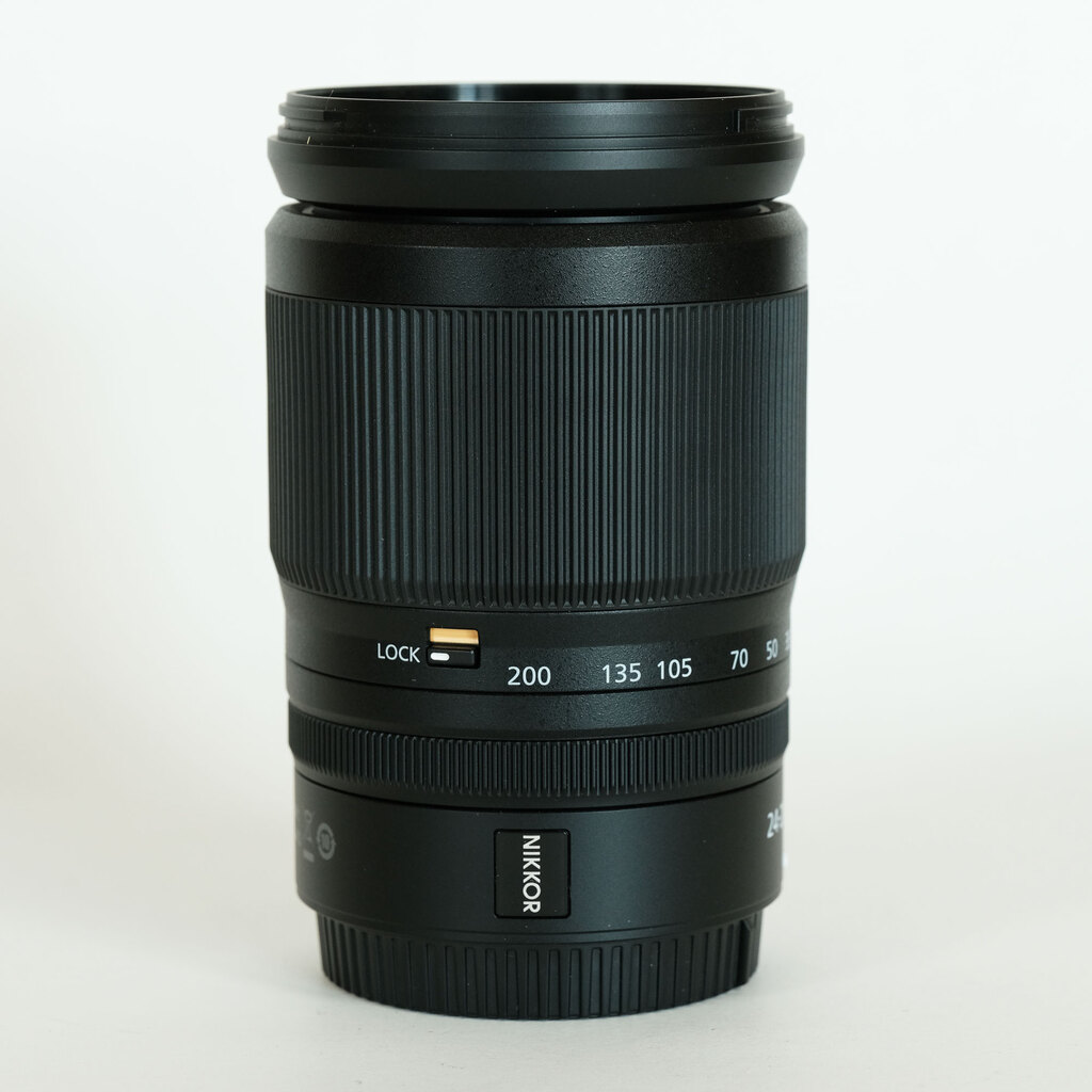Nikon NIKKOR Z 24-200mm f/4-6.3 VR Nikon NIKKOR Z 24-200mm f/4-6.3 VR