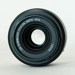 Panasonic LEICA DG SUMMILUX 25mm/F1.4 II ASPH. Panasonic LEICA DG SUMMILUX 25mm/F1.4 II ASPH.