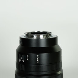 SONY Distagon T* FE 35mm F1.4 ZA SEL35F14Z SONY Distagon T* FE 35mm F1.4 ZA SEL35F14Z