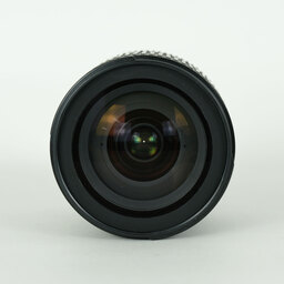 Nikon AF-S DX ED 18-135mm F3.5-5.6 G(IF) Nikon AF-S DX ED 18-135mm F3.5-5.6 G(IF)