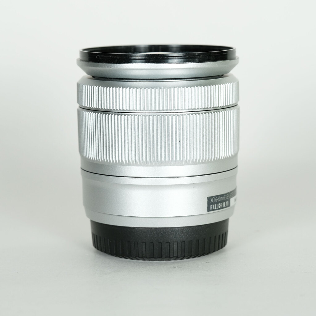FUJIFILM XC16-50mm F3.5-5.6 OIS II