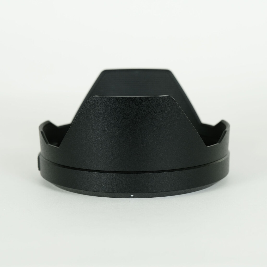 Panasonic LUMIX S 24-105mm F4 MACRO O.I.S. Panasonic LUMIX S 24-105mm F4 MACRO O.I.S.