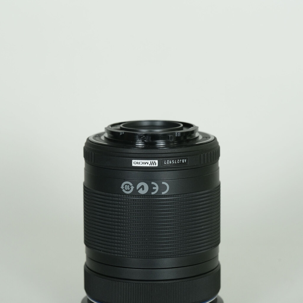 OLYMPUS M.ZUIKO DIGITAL ED 40-150mm F4.0-5.6 R OLYMPUS M.ZUIKO DIGITAL ED 40-150mm F4.0-5.6 R