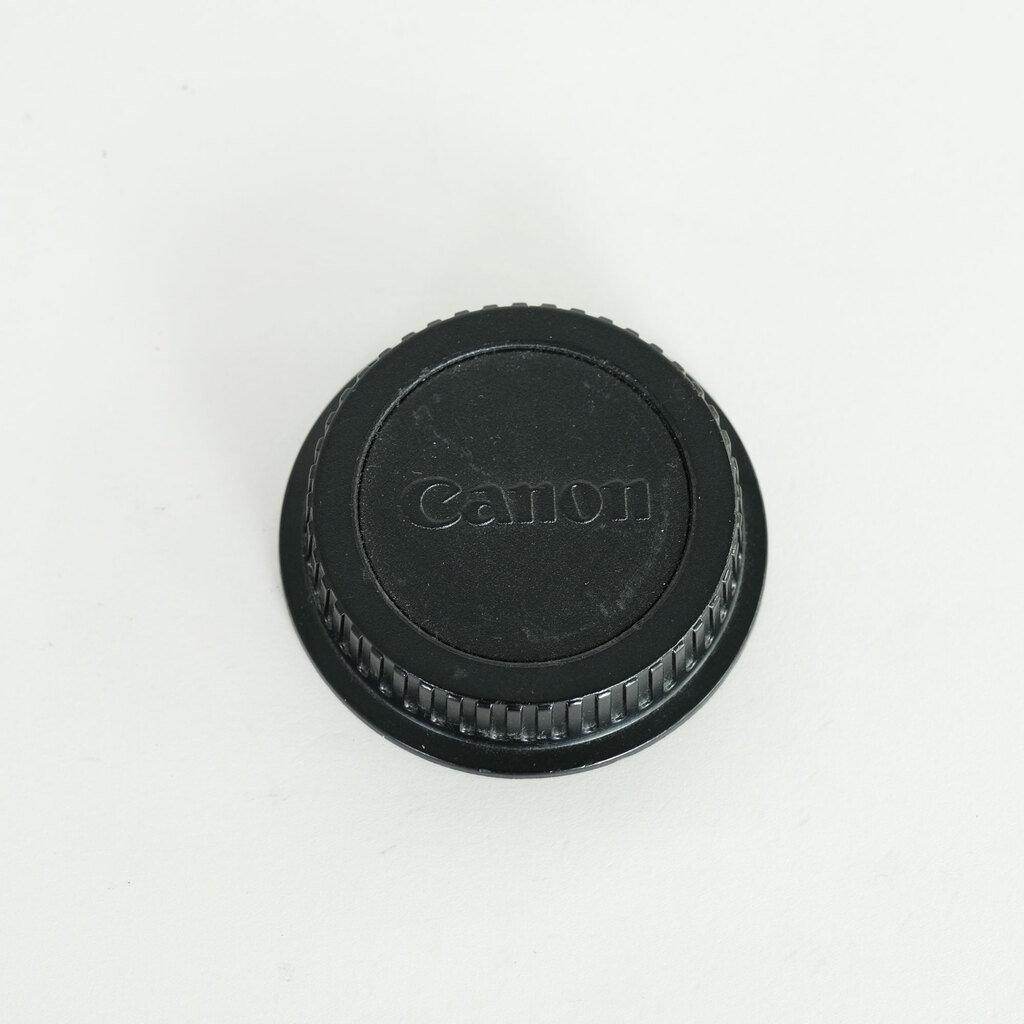 Canon EF24-70mm F4L IS USM Canon EF24-70mm F4L IS USM