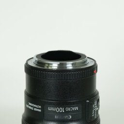 Canon EF100mm F2.8Lマクロ IS USM