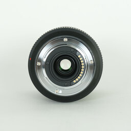 Panasonic LUMIX G VARIO 45-200mm F4.0-F5.6 MEGA O.I.S. H-FS045200 Panasonic LUMIX G VARIO 45-200mm F4.0-F5.6 MEGA O.I.S. H-FS045200