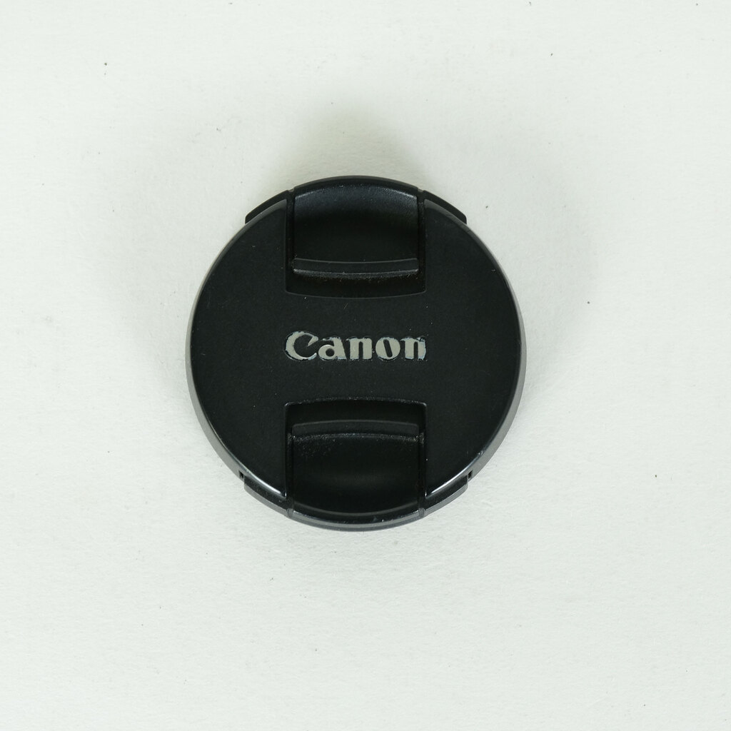 Canon EF-M22mm F2 STM