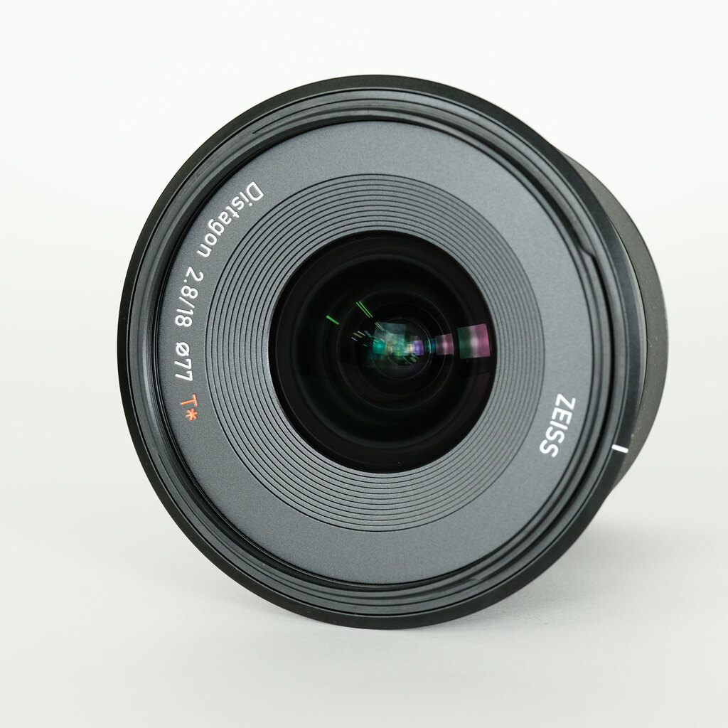 Carl Zeiss Batis 2.8/18 [ソニーE用]