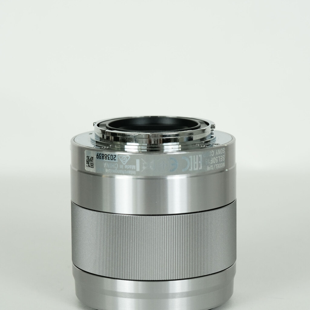 SONY E 50mm F1.8 OSS SEL50F18