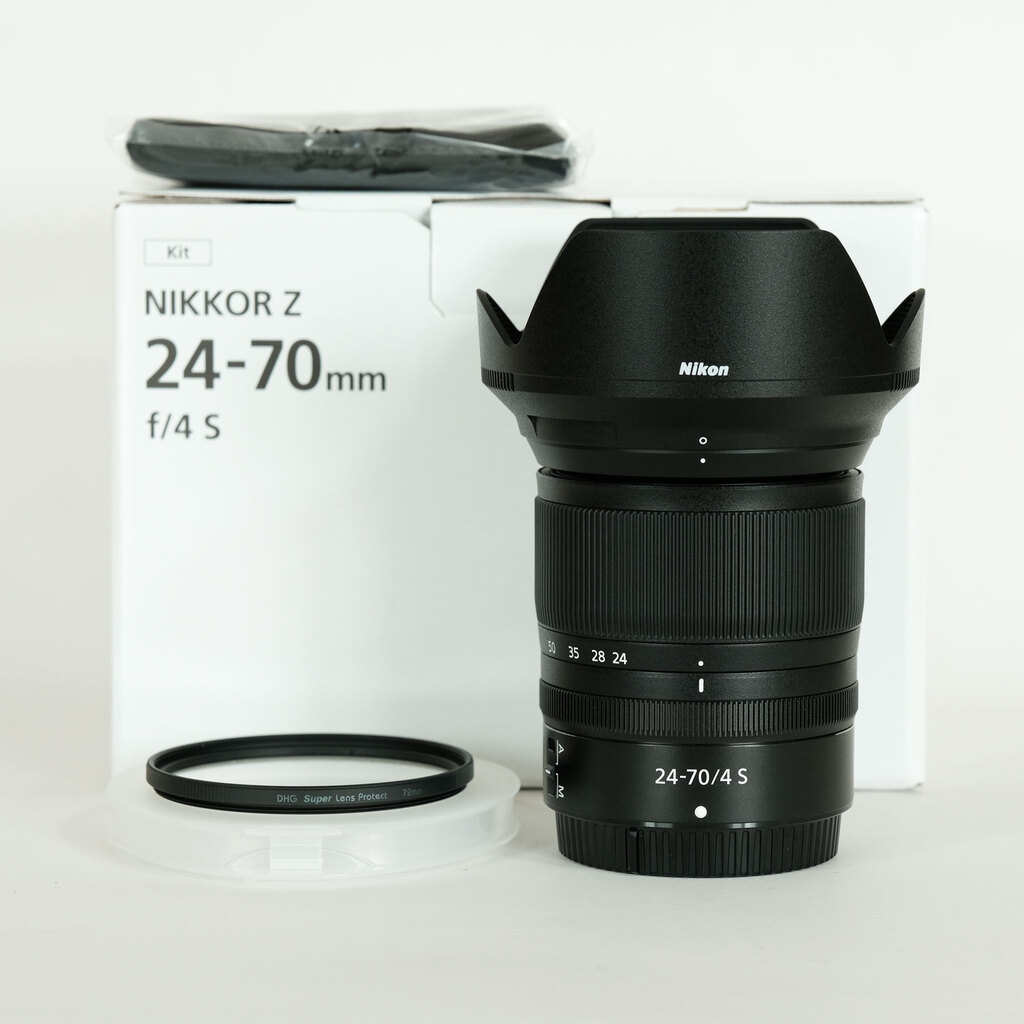 Nikon NIKKOR Z 24-70mm f/4 S Nikon NIKKOR Z 24-70mm f/4 S