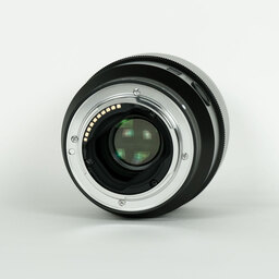 SONY FE 85mm F1.8 SEL85F18 SONY FE 85mm F1.8 SEL85F18