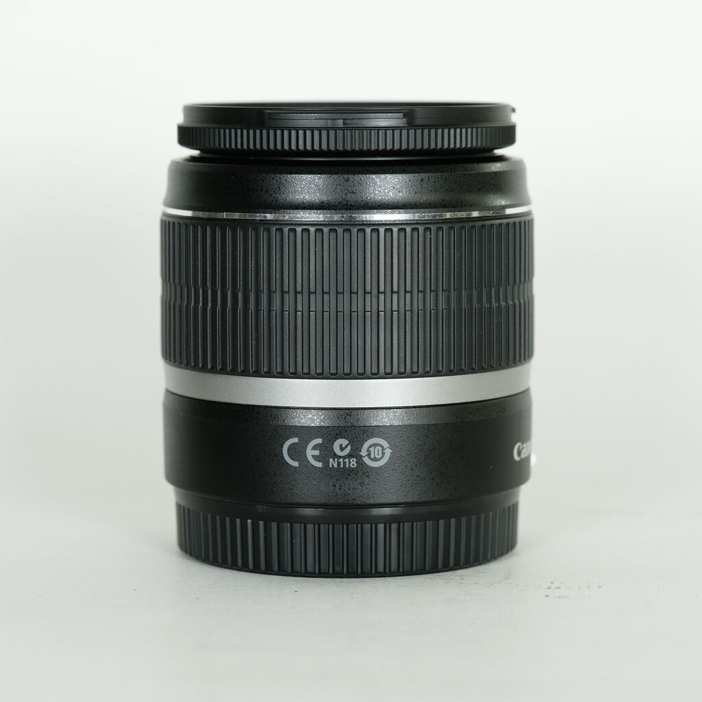 Canon EF-S18-55mm F3.5-5.6 IS Canon EF-S18-55mm F3.5-5.6 IS