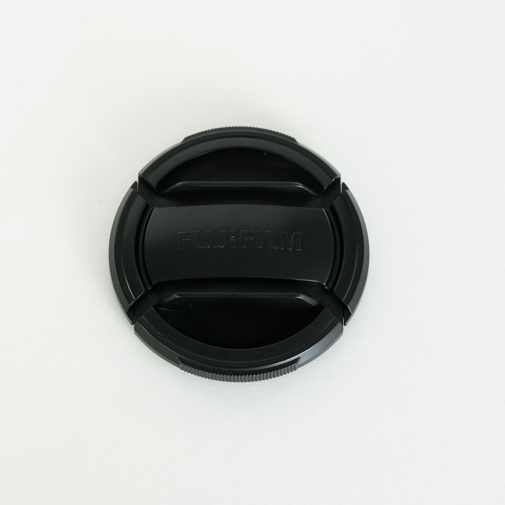 FUJIFILM フジノン XC16-50mm F3.5-5.6 OIS シルバー FUJIFILM フジノン XC16-50mm F3.5-5.6 OIS シルバー