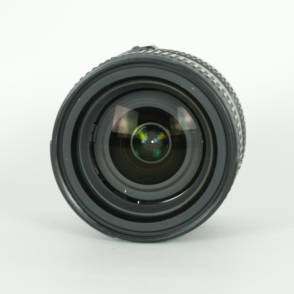 Nikon AF-S NIKKOR 24-85mm F3.5-4.5G ED VR Nikon AF-S NIKKOR 24-85mm F3.5-4.5G ED VR