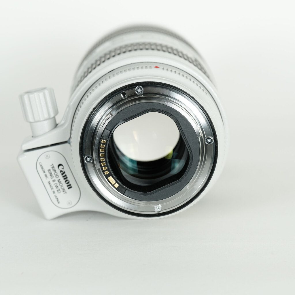 Canon EF70-200mm F2.8L IS III USM Canon EF70-200mm F2.8L IS III USM