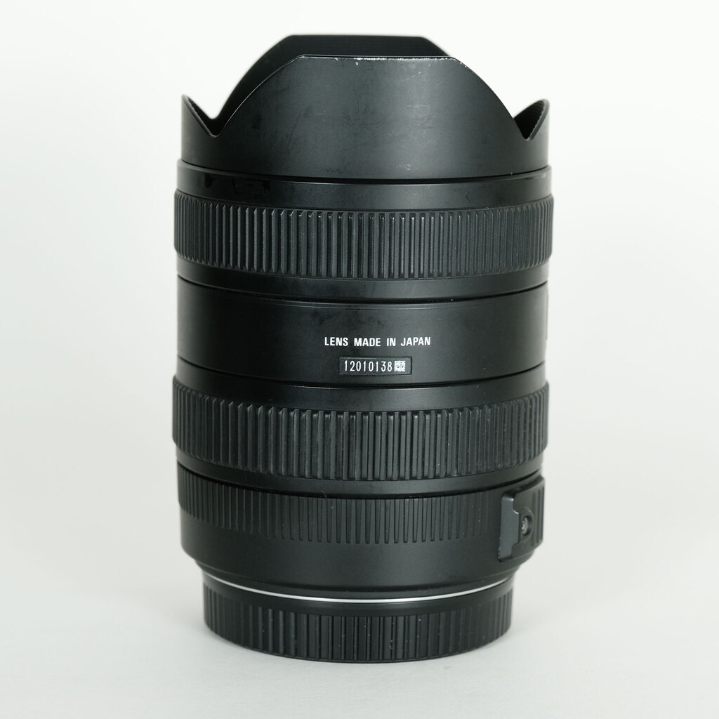 SIGMA 8-16mm F4.5-5.6DC HSM (キヤノンEF用) SIGMA 8-16mm F4.5-5.6DC HSM (キヤノンEF用)