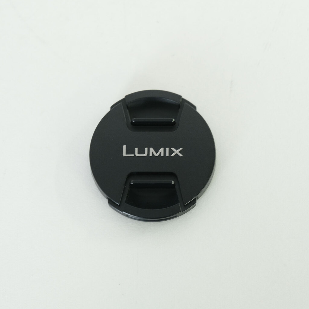 Panasonic LUMIX G VARIO 45-200mm F4.0-F5.6 MEGA O.I.S. H-FS045200 Panasonic LUMIX G VARIO 45-200mm F4.0-F5.6 MEGA O.I.S. H-FS045200