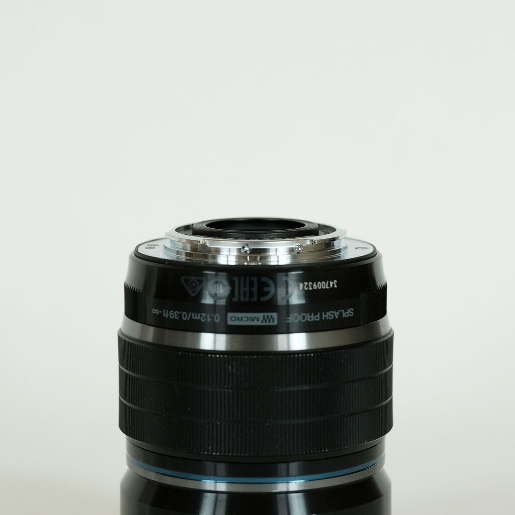 OLYMPUS M.ZUIKO DIGITAL ED 8mm F1.8 Fisheye PRO OLYMPUS M.ZUIKO DIGITAL ED 8mm F1.8 Fisheye PRO