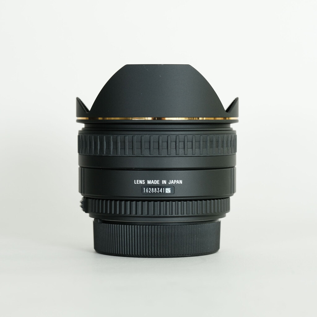SIGMA 15mm F2.8EX DG DIAGONAL FISHEYE (ニコンF用) SIGMA 15mm F2.8EX DG DIAGONAL FISHEYE (ニコンF用)