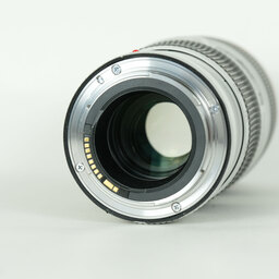 Canon EF70-200mm F4L IS II USM Canon EF70-200mm F4L IS II USM