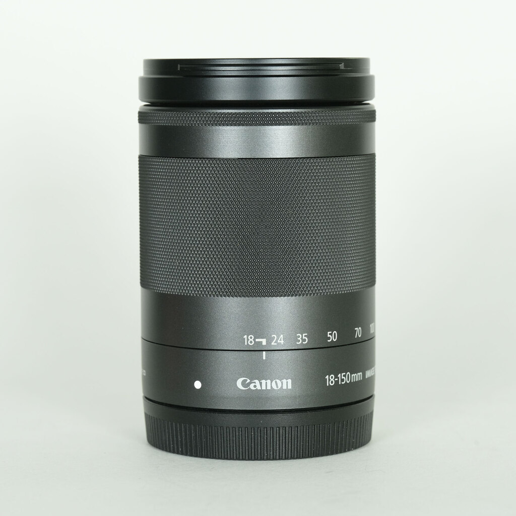 Canon EF-M18-150mm F3.5-6.3 IS STM Canon EF-M18-150mm F3.5-6.3 IS STM