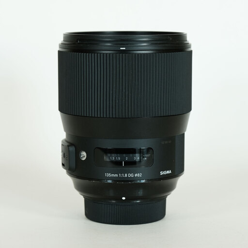 SIGMA 135mm F1.8 DG HSM｜Art [ニコンF用]