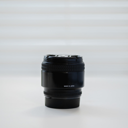 Nikon Ai AF Nikkor 85mm f/1.8D Nikon Ai AF Nikkor 85mm f/1.8D