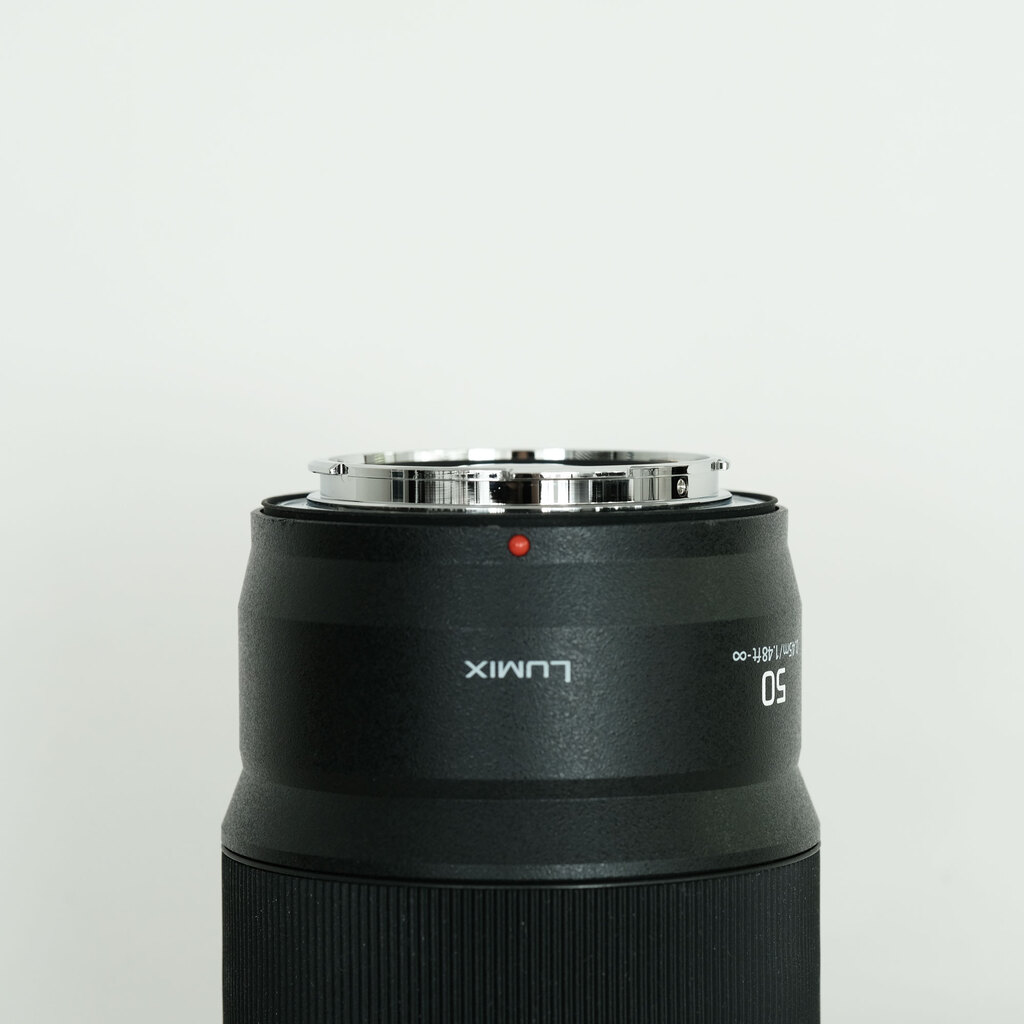 Panasonic LUMIX S 50mm F1.8 Panasonic LUMIX S 50mm F1.8