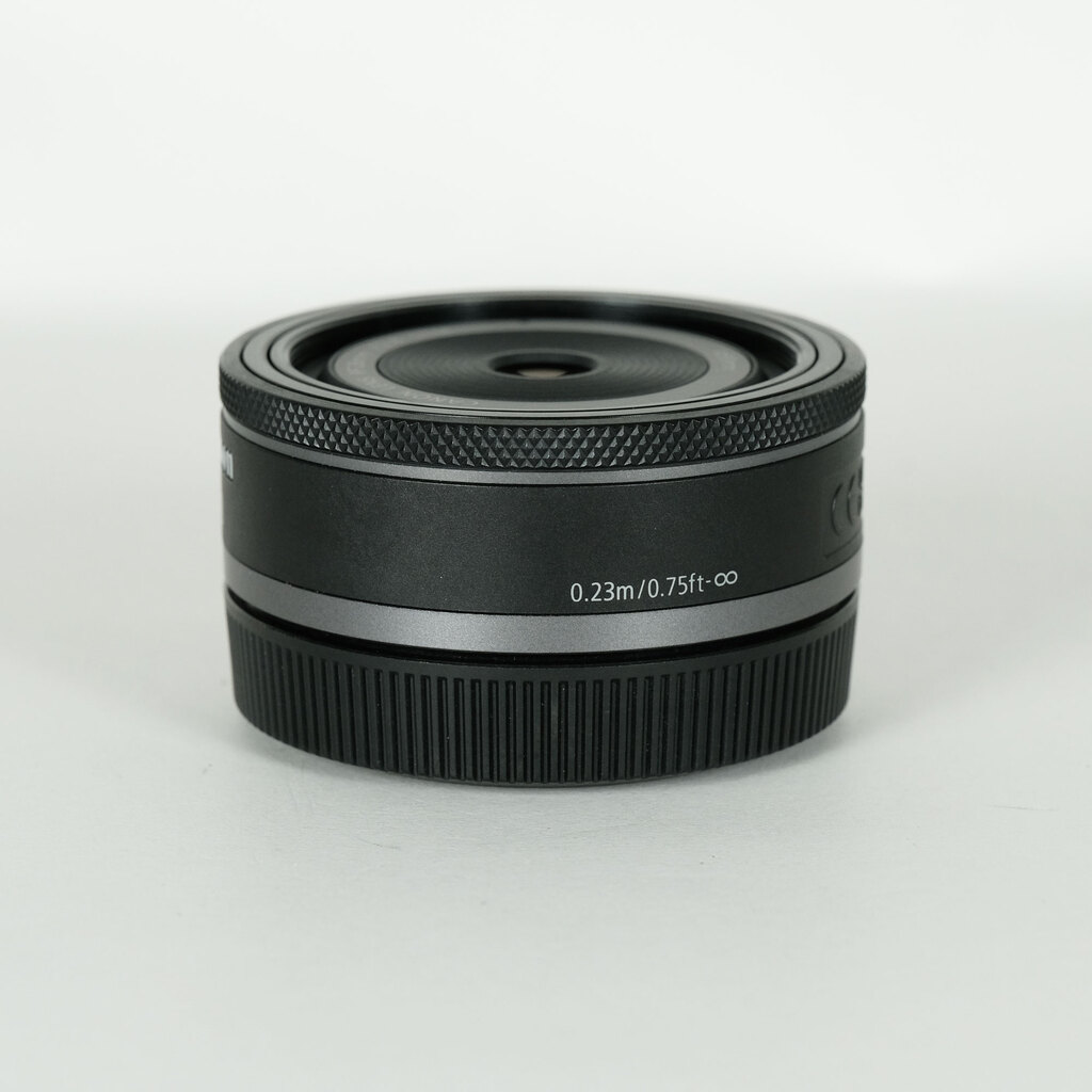 Canon RF28mm F2.8 STM