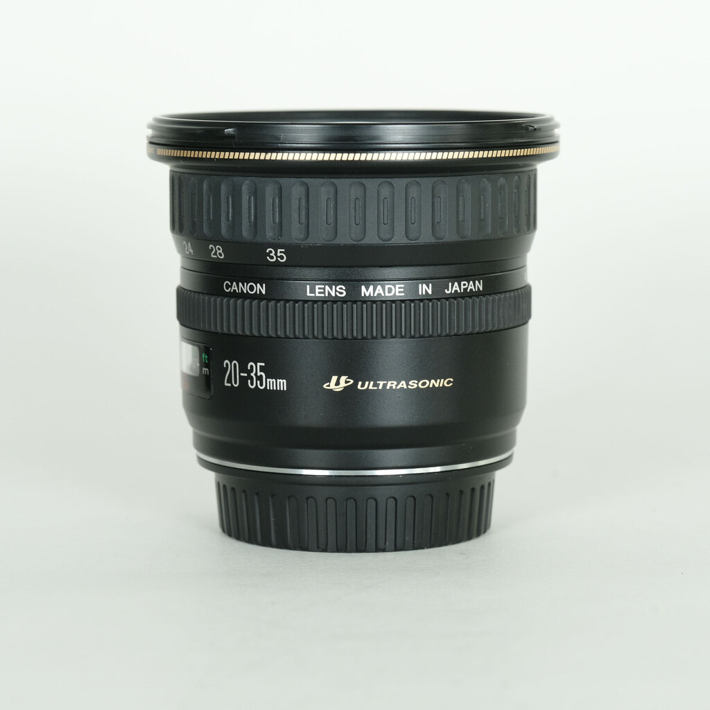 Canon EF20-35mm F3.5-4.5 USM