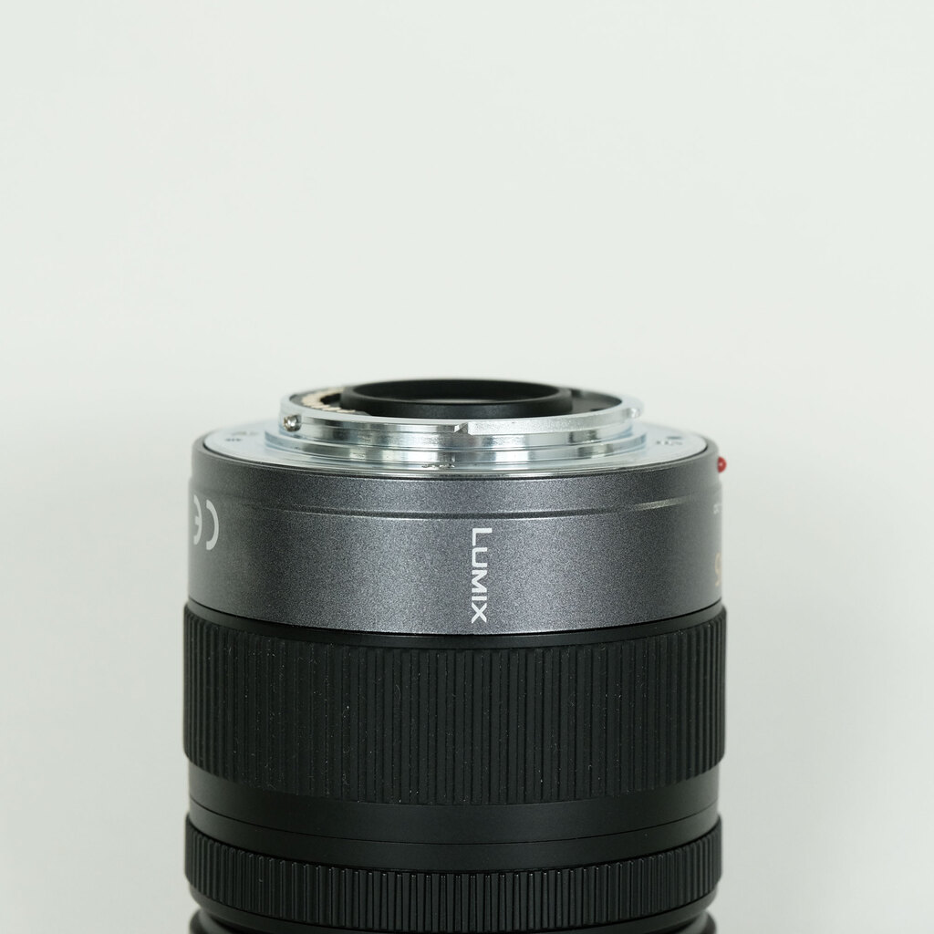 Panasonic LUMIX G VARIO 14-45mm F3.5-5.6 ASPH. MEGA OIS. H-FS014045 Panasonic LUMIX G VARIO 14-45mm F3.5-5.6 ASPH. MEGA OIS. H-FS014045