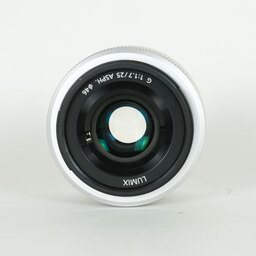 Panasonic LUMIX G 25mm F1.7 ASPH. Panasonic LUMIX G 25mm F1.7 ASPH.