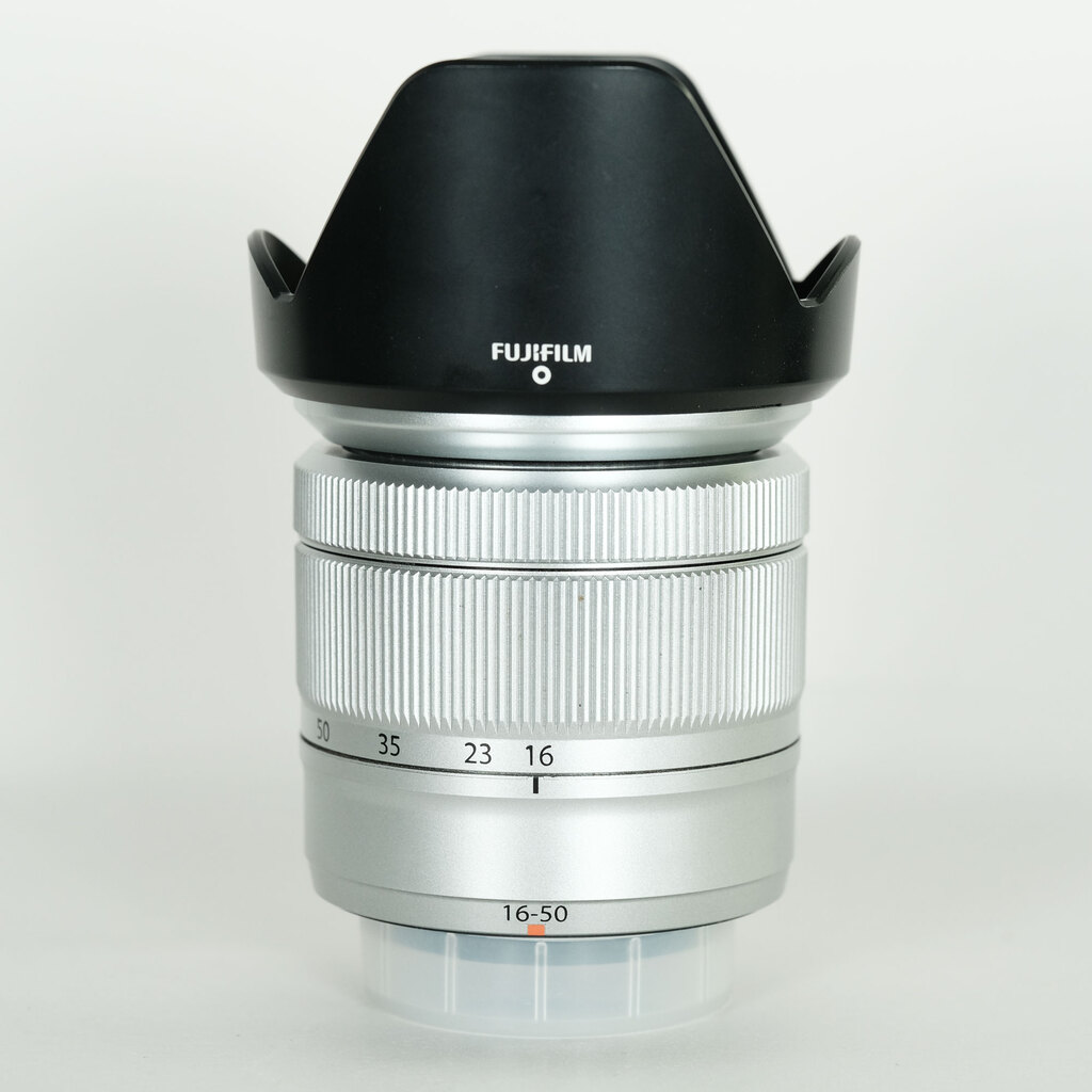 FUJIFILM フジノン XC16-50mm F3.5-5.6 OIS シルバーの出品