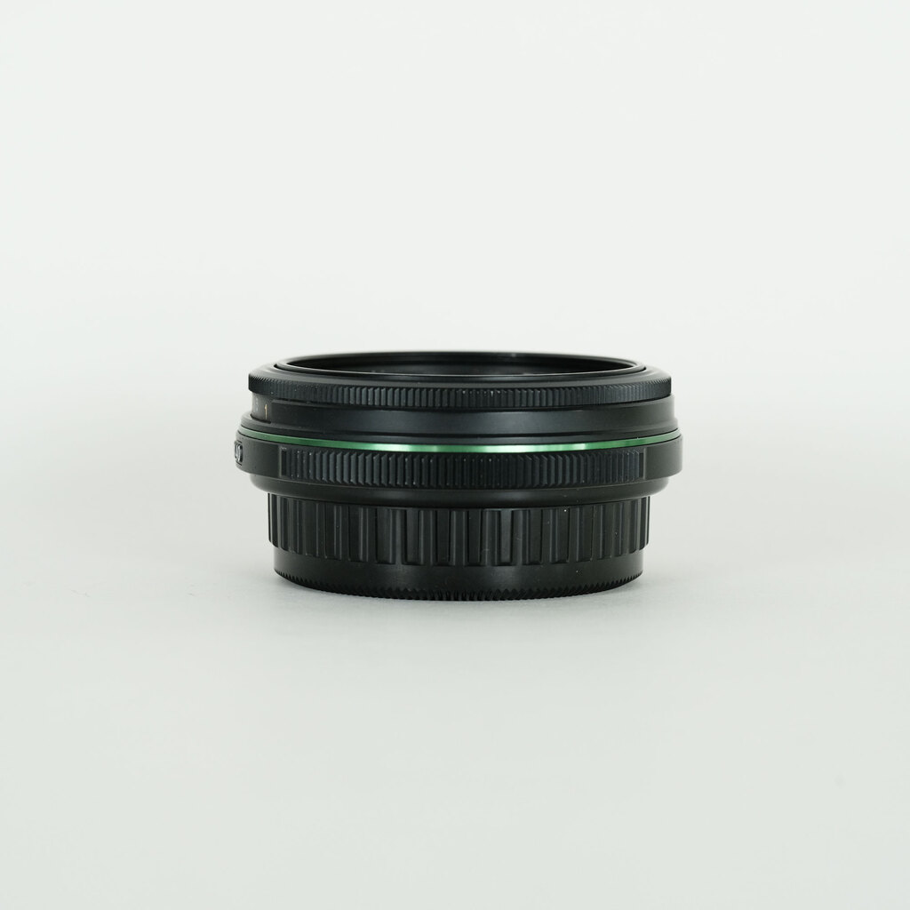 PENTAX DA40mm F2.8 Limited PENTAX DA40mm F2.8 Limited